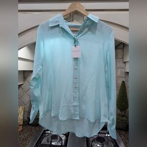 The Shirt By Rochelle Behrens Size Med Nwt  Mint